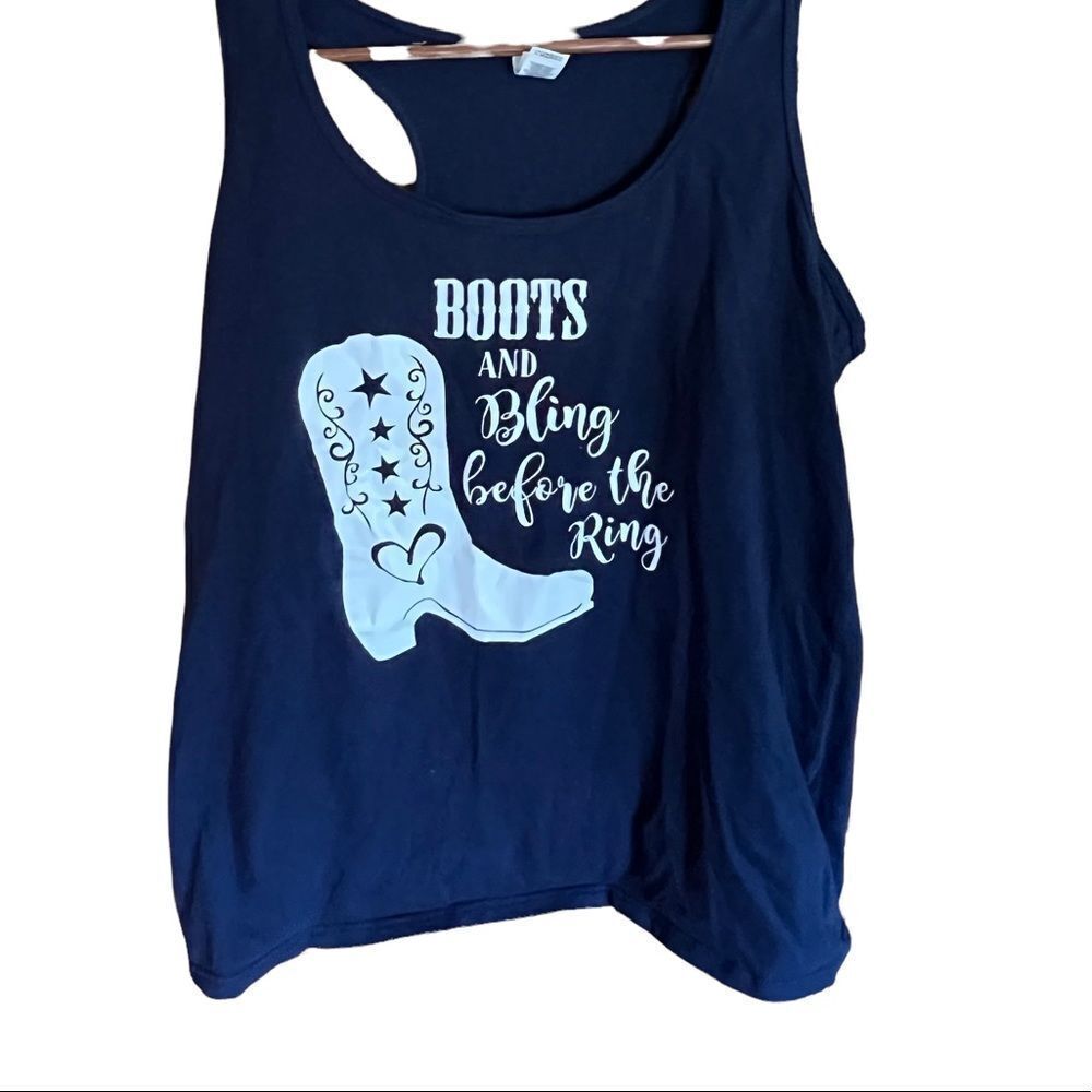 Gildan navy blue women’s tank “boots and bling before the ring” size XL